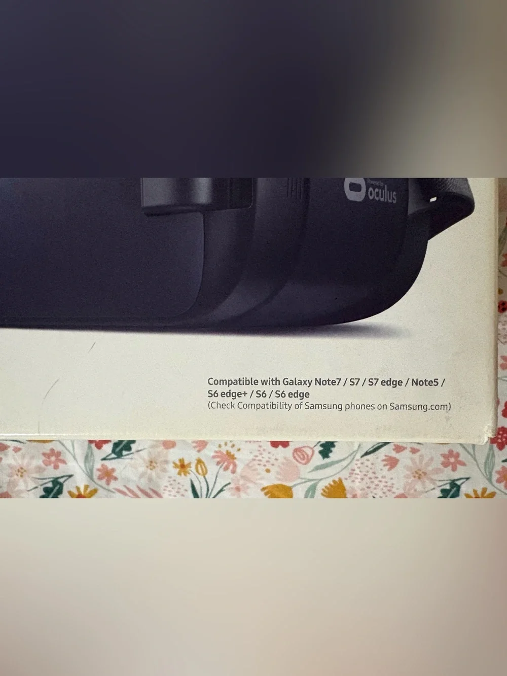 The Samsung Gear VR oculus headset 2015 no remote included